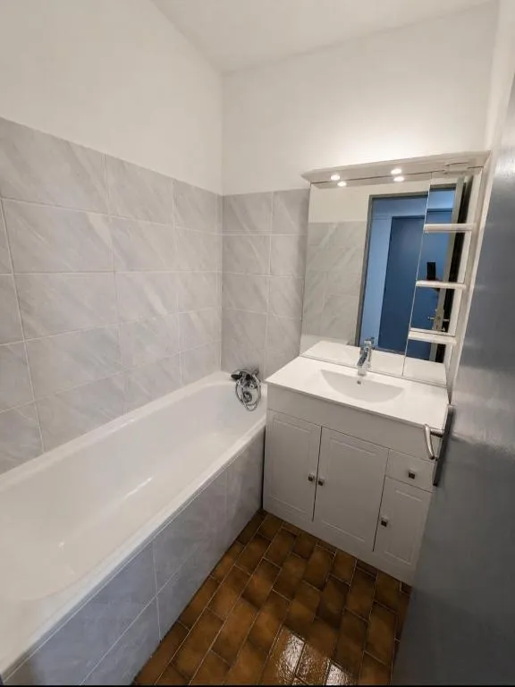 Apparte 104 Jacuzzi, gîte avec spa à Agde - photo 2 sur 11