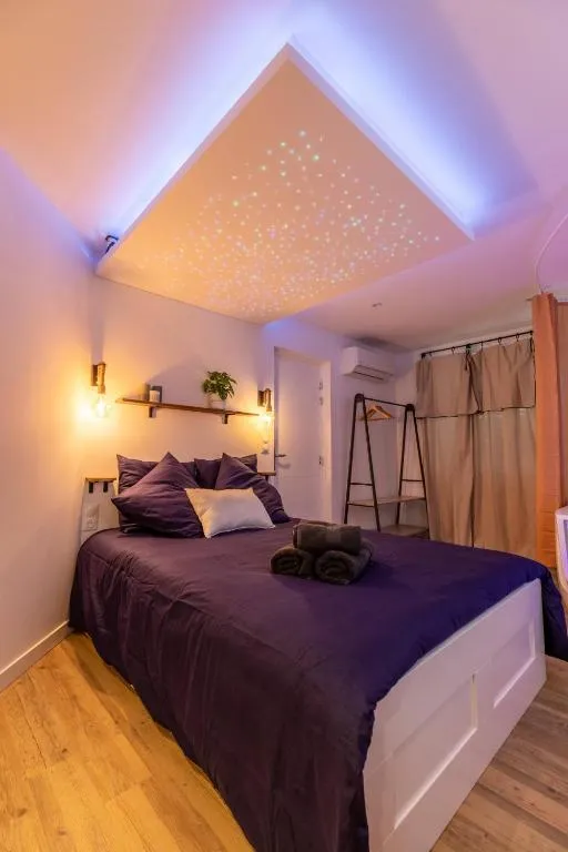 Appartement Balnéo de Thiers, gîte avec spa à Thiers - photo 2 sur 12