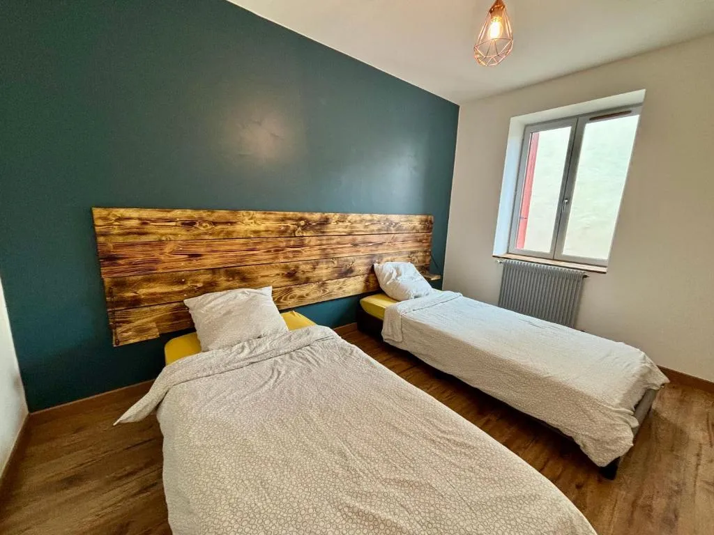 Appartement balnéo du Puy, gîte avec spa à Aiguilhe - photo 2 sur 12