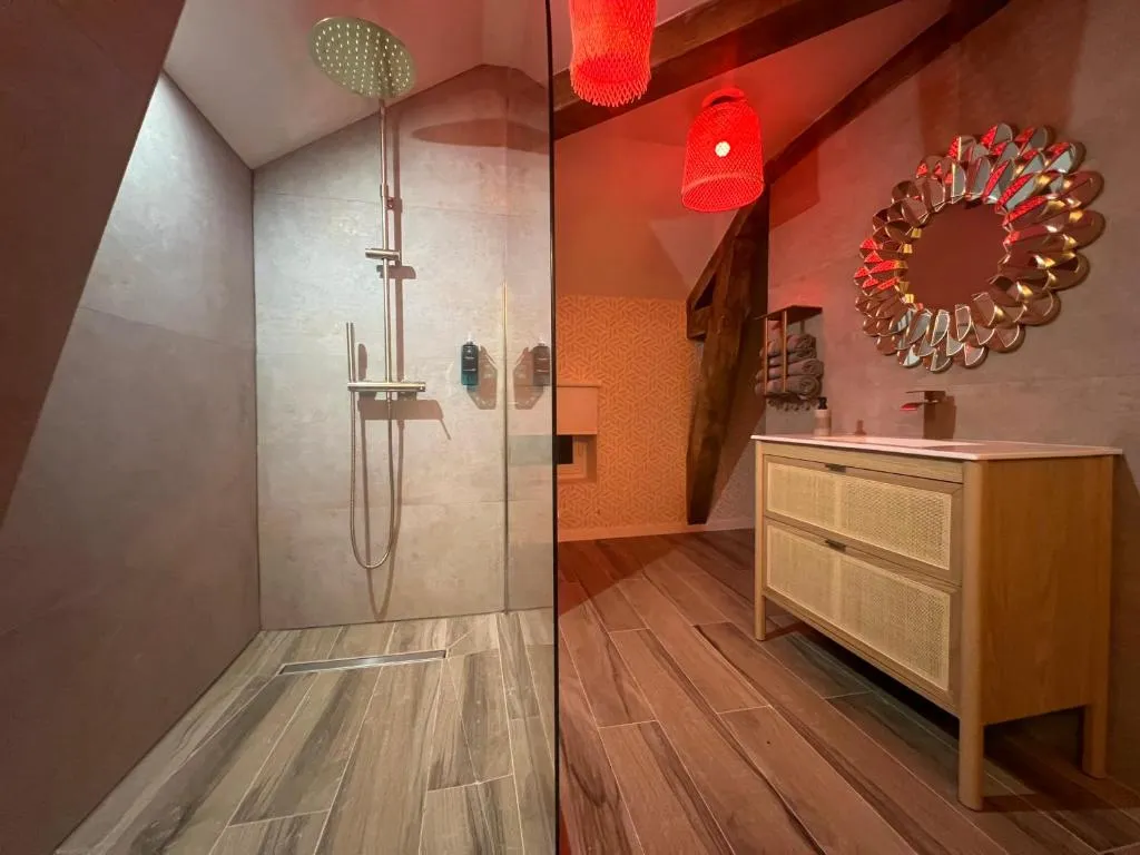 Appartement Bohème, gîte avec spa à Vienne - photo 3 sur 9