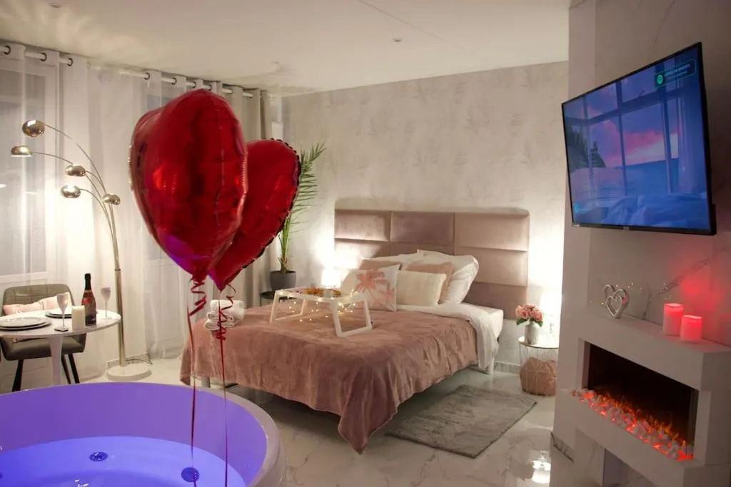 Appartement Esprit Spa Balcon - Bain à remous et balcon (Mulhouse, Haut-Rhin)