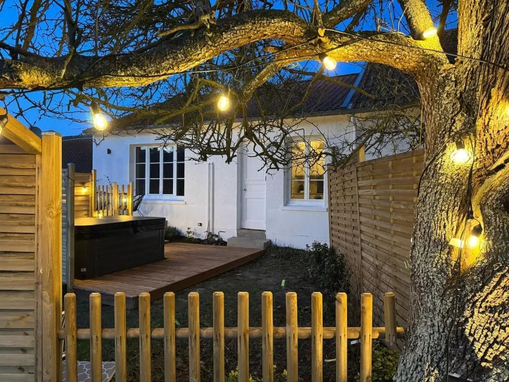 Appartement jacuzzi de Mesnil-Val - Vue jardin à 600 mètres de la mer (Criel-sur-Mer, Seine-Maritime)