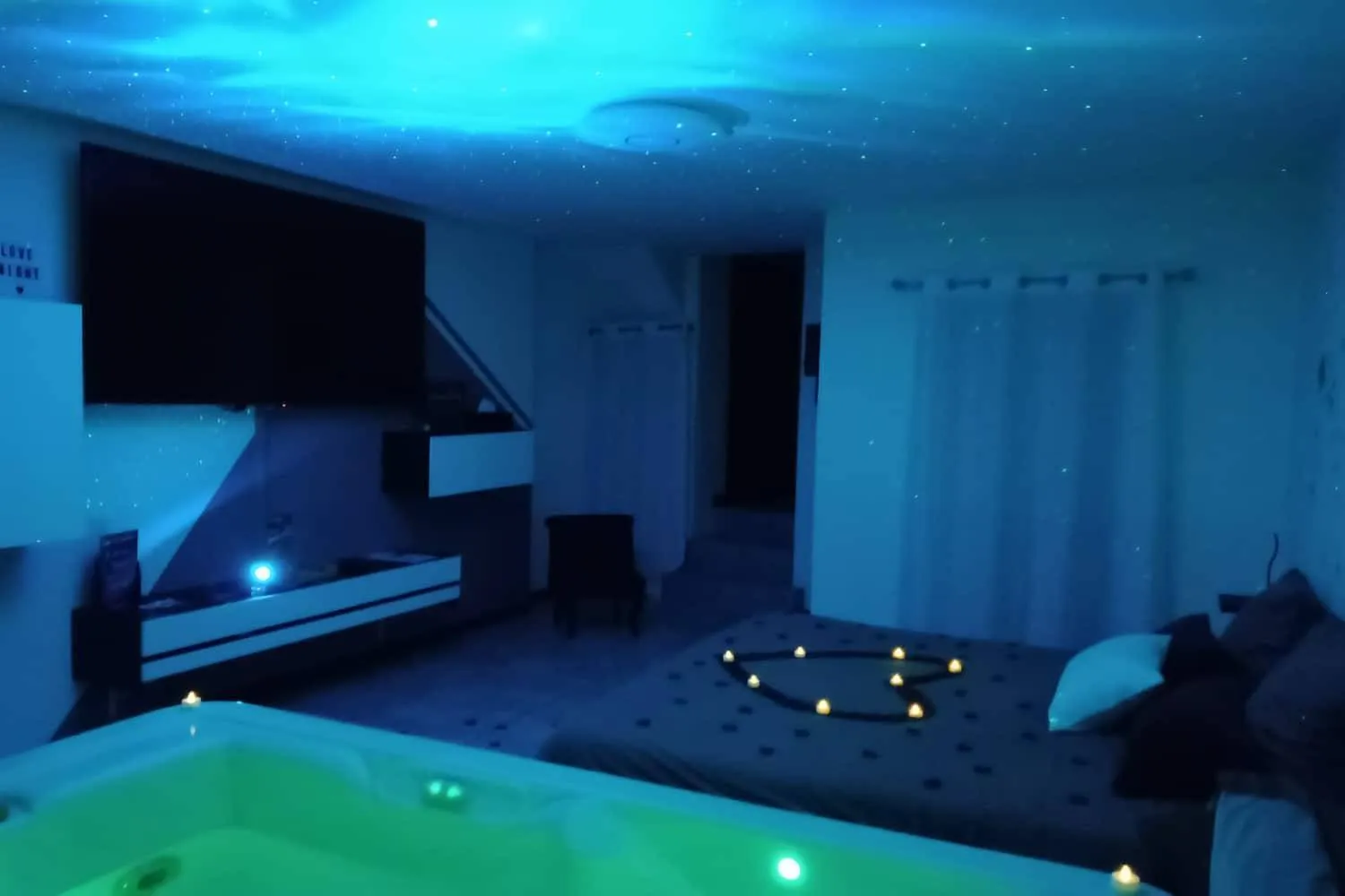 Appartement Jacuzzi et Ariège, gîte avec spa à Auterive - photo 2 sur 9