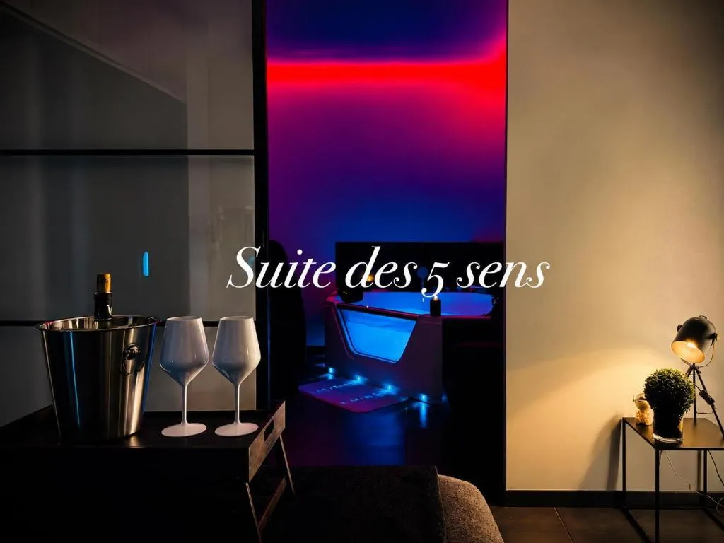 Appartement Lagon Bleu - Balnéo et piscine privée (Fréjus, Var)