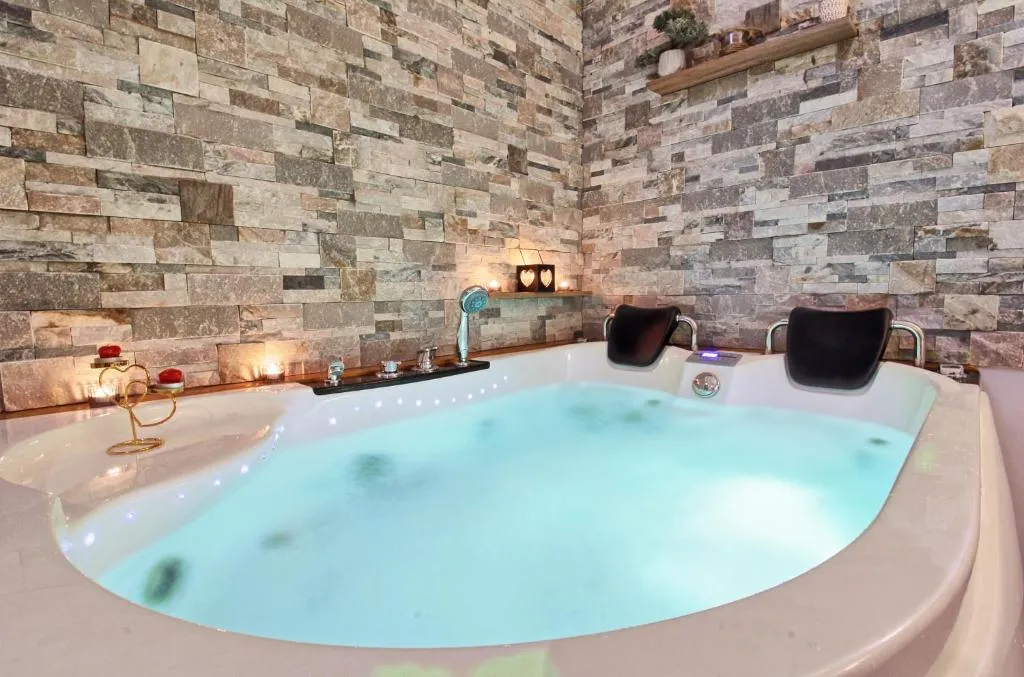 Appartement Nature et Spa, gîte avec spa à Dieffenbach-au-Val - photo 3 sur 12
