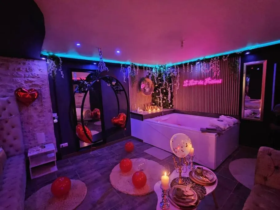 Appartement Saint-Antoine - Bain à remous et terrasse, climatisé (Nevers, Nièvre)