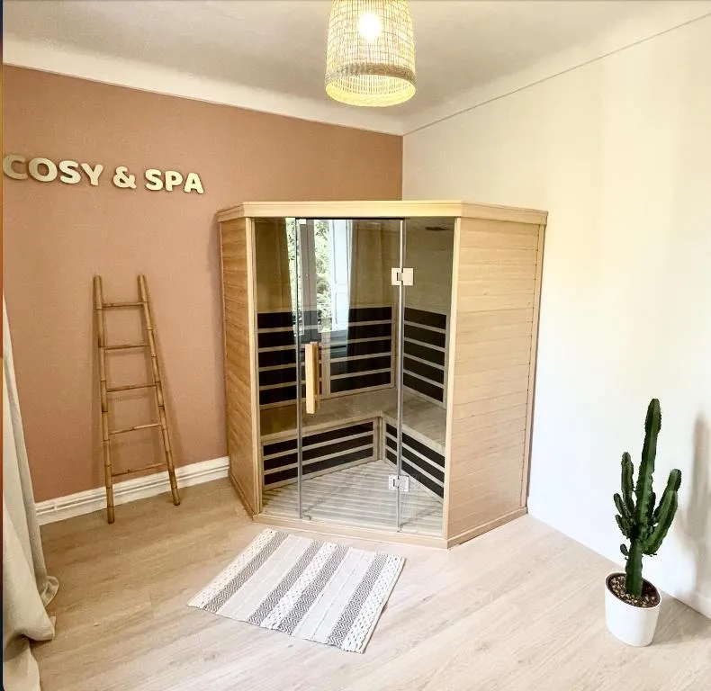 Appartement sauna du Golf, gîte avec spa à Saint-Étienne - photo 3 sur 11