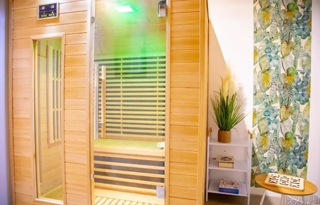 Sauna et Bain à Remous, gîte avec spa à Montivilliers - photo 3 sur 8