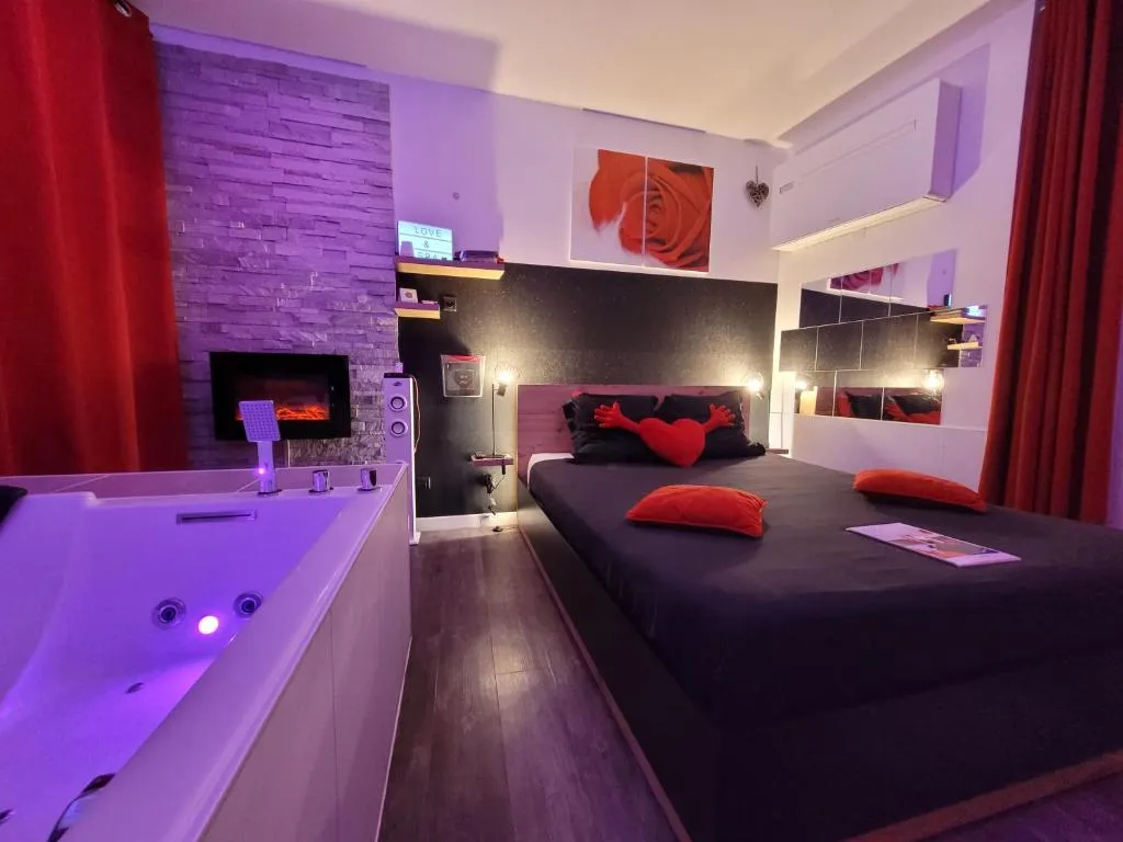 Appartement Spa d'Avignon Centre, gîte avec spa à Avignon - photo 2 sur 12