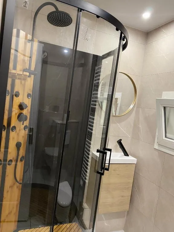 Appartement spa de Beure, gîte avec spa à Beure - photo 3 sur 10