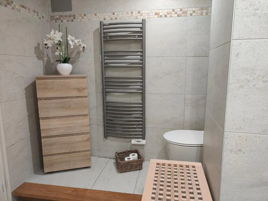 Appartement Spa de LLEA, gîte avec spa à Avignon - photo 3 sur 12