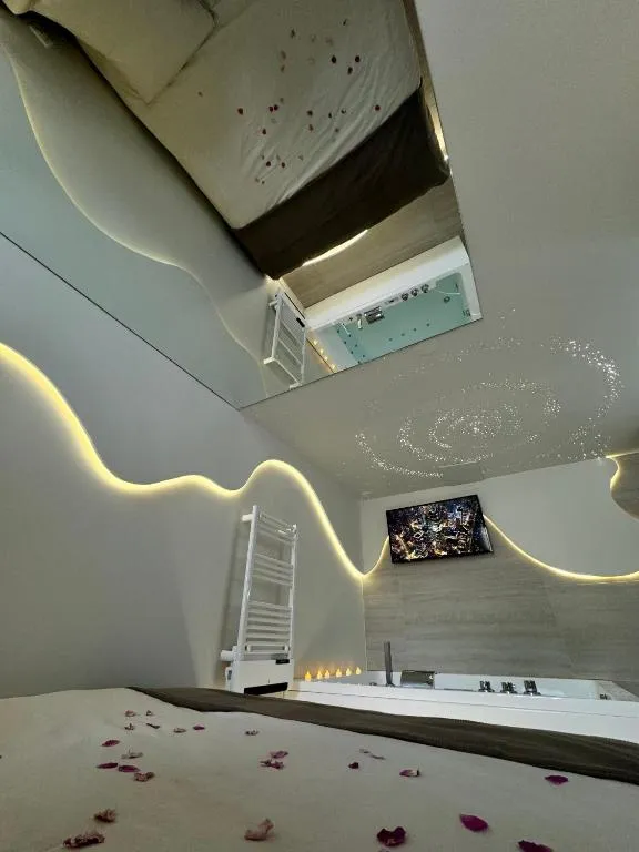 Appartement Spa, gîte avec spa à Marles-en-Brie - photo 2 sur 11