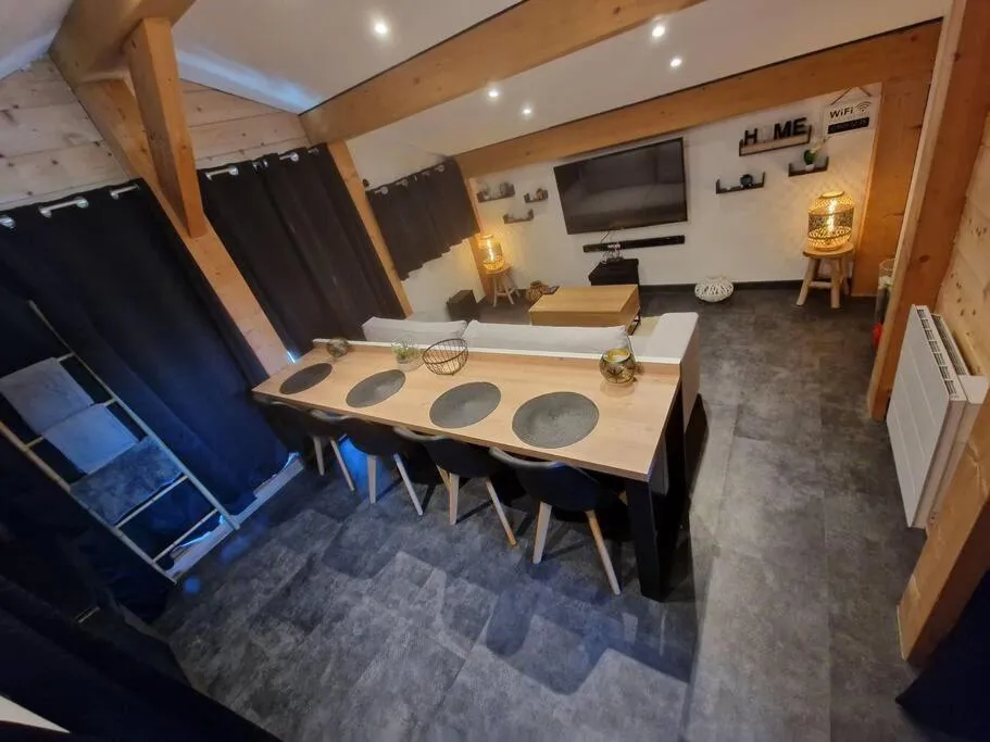 Appartement Spa Privatif de Mieussy, gîte avec spa à Mieussy - photo 2 sur 5