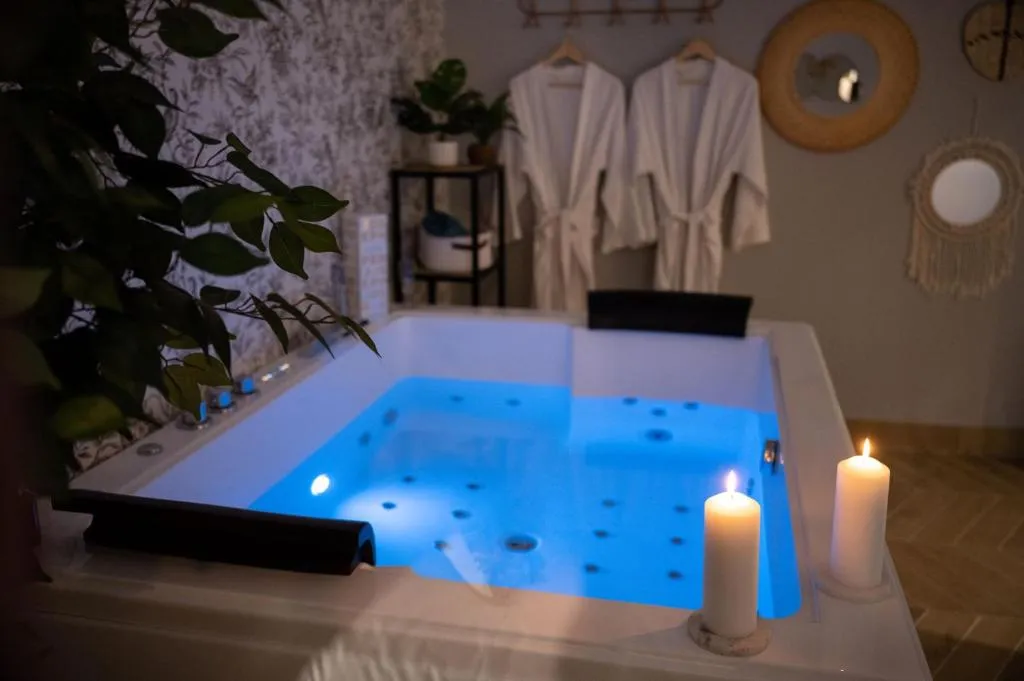 Appartement Spa Relax de Périgueux, gîte avec spa à Périgueux - photo 2 sur 12