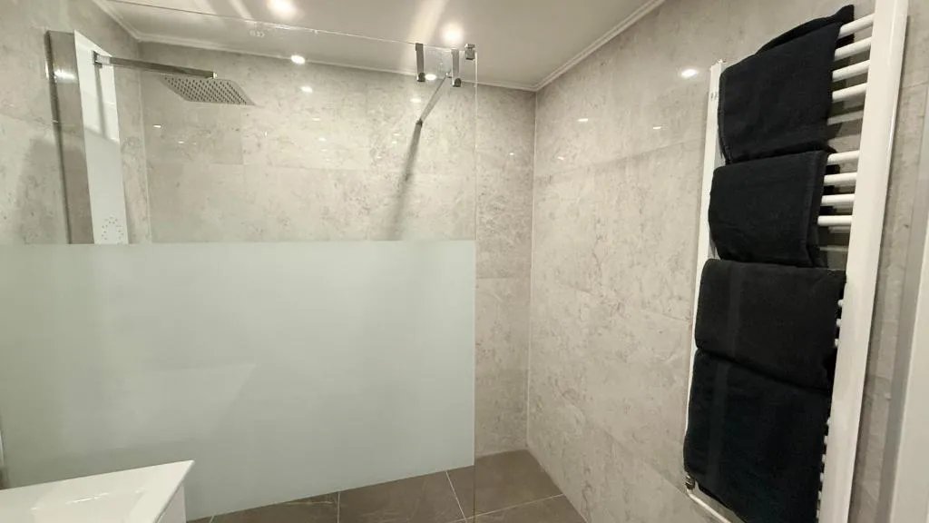 Appartement Spa Zénith, gîte avec spa à Strasbourg - photo 3 sur 12