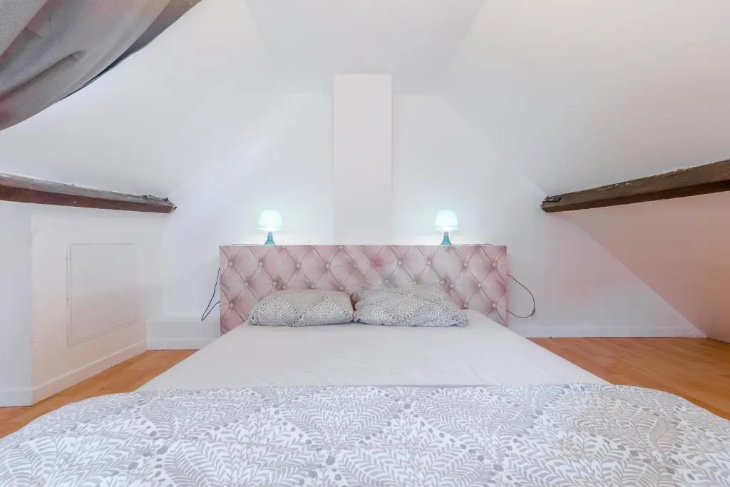 Au Bois d'Epenin, gîte avec spa à Beugin - photo 2 sur 12
