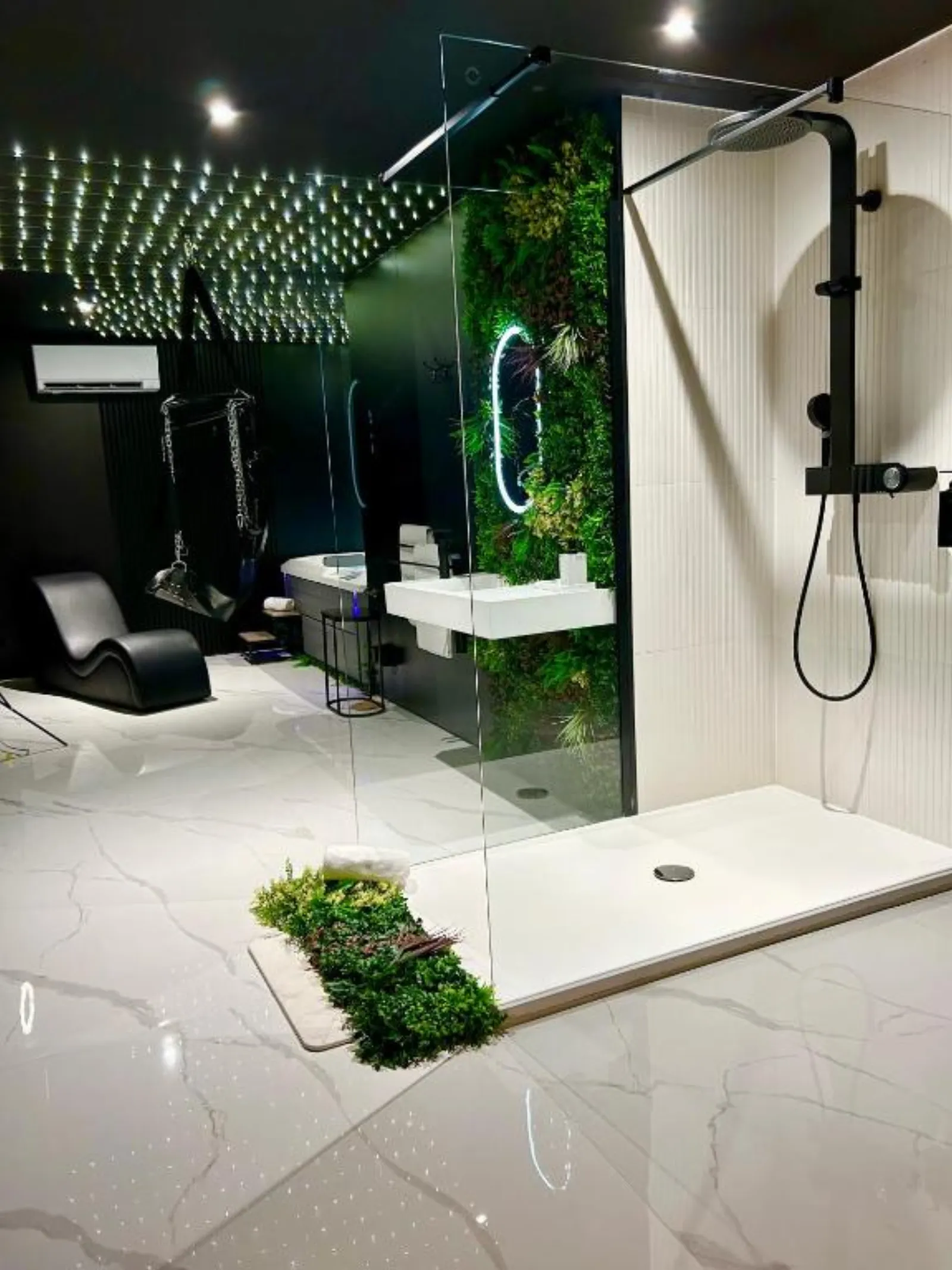 BDSM TANTRA Love Room - Appartement avec bain à remous (Salon-de-Provence, Bouches-du-Rhône)