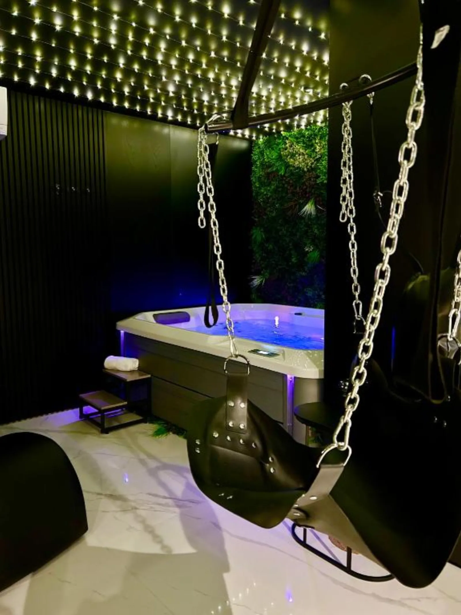 BDSM TANTRA Love Room, love room à Salon-de-Provence - photo 3 sur 10
