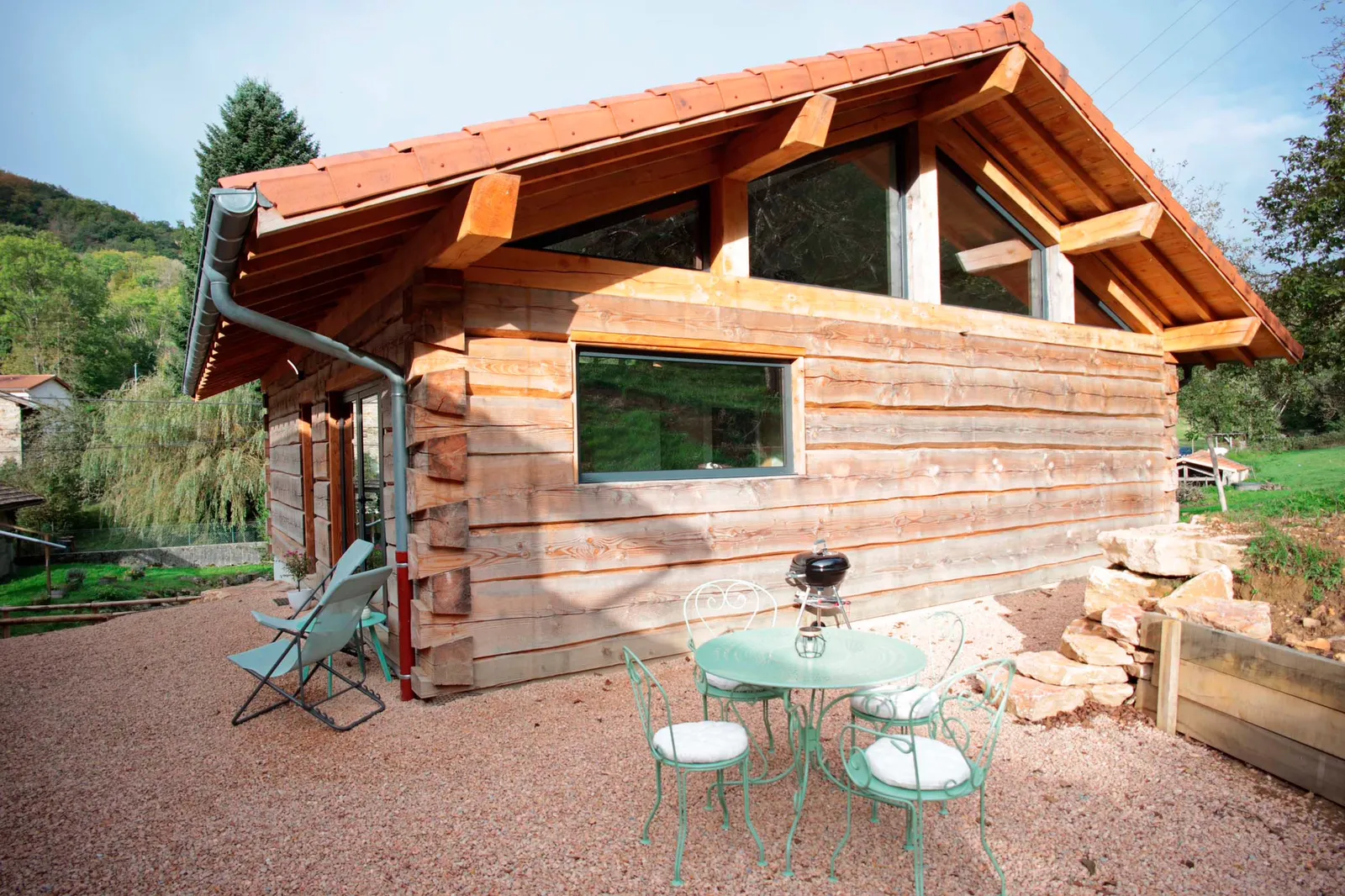 Bois de Rêves - Chalet en fuste avec jacuzzi et sauna (Saint-Rambert-en-Bugey, Ain)