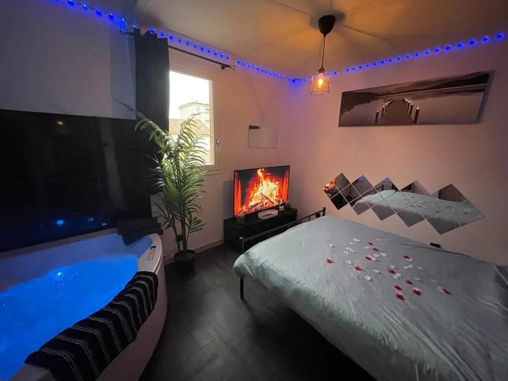 Buenas Noches, gîte avec spa à La Seyne-sur-Mer - photo 2 sur 12
