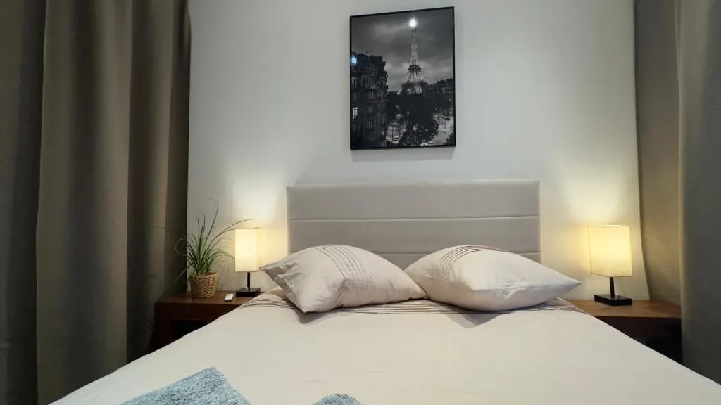 By Nuit Parisienne, gîte avec spa à Villemomble - photo 2 sur 9