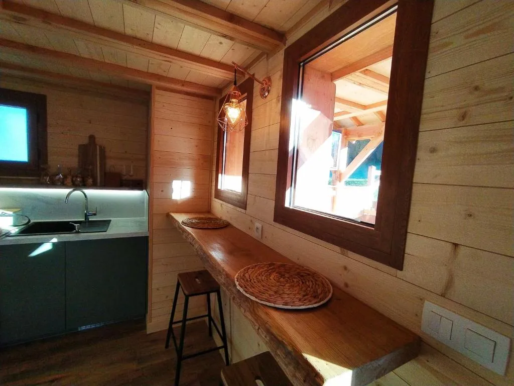 Cabane au bain perché, gîte avec spa à Aspach - photo 2 sur 11