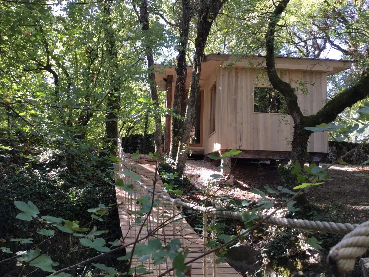 Cabane du mas de Tourel' - Cabane avec spa privatif et piscine (Livernon, Lot)