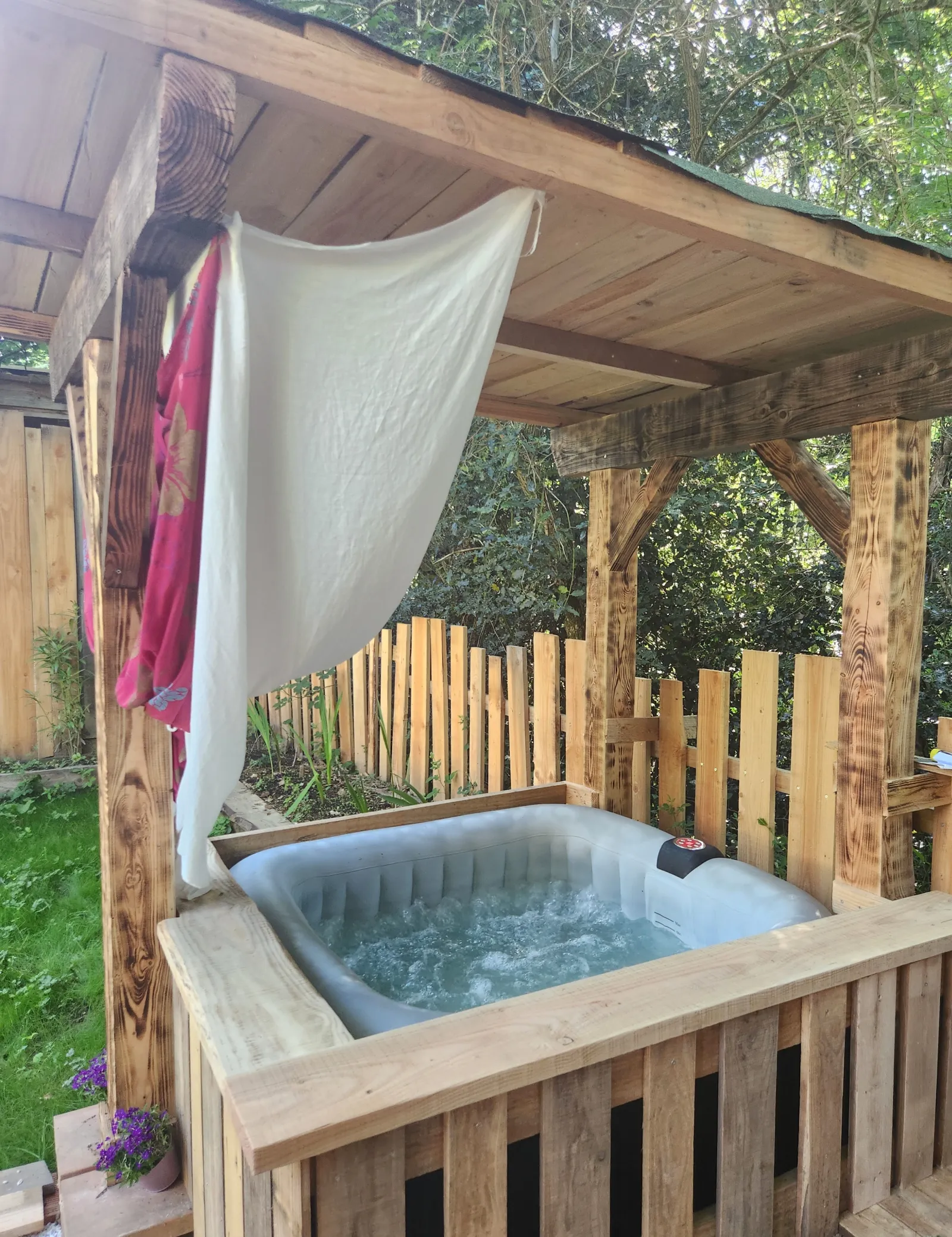 La Cabane du Moulenc & Spa, cabane à Mont-Roc - photo 2 sur 8