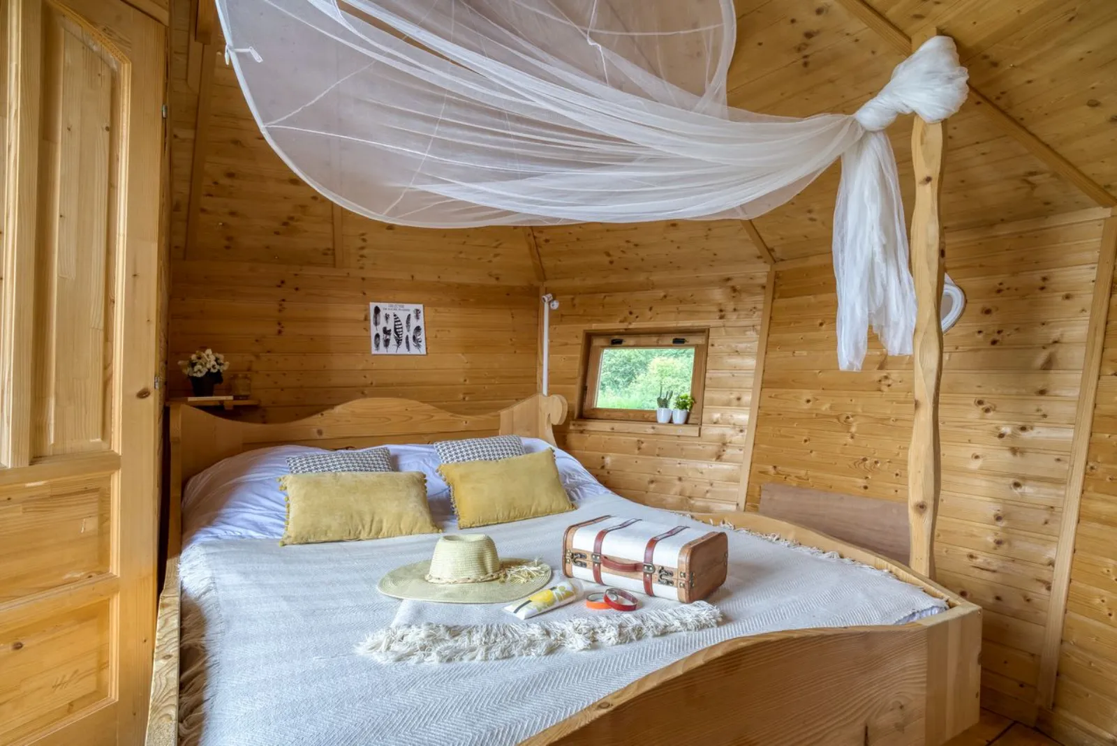 Cabane Duo flottante Bora, cabane à Pressac - photo 3 sur 4