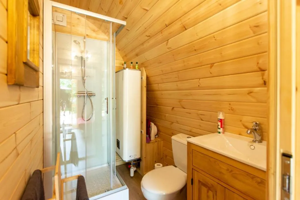 Cabane en Bois Bain Nordique, cabane à Asnières-sur-Vègre - photo 3 sur 10