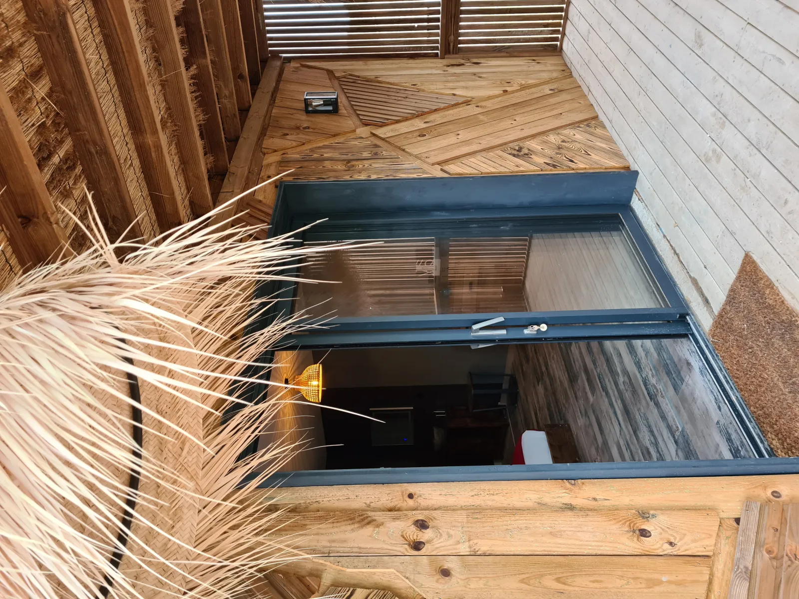Cabane Jacuzzi, cabane à Calvisson - photo 2 sur 10