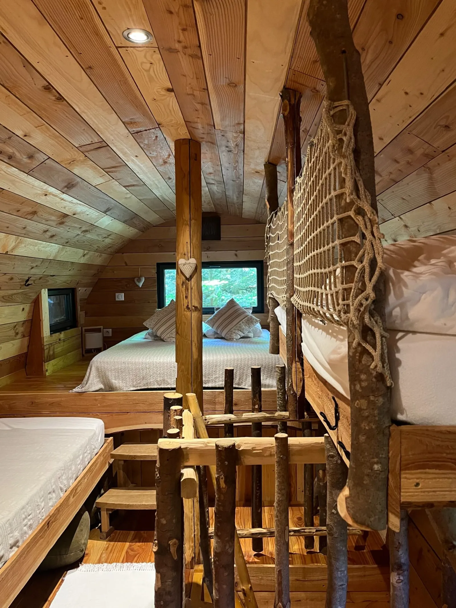 Cabane perchée Deluxe Famille, cabane à Champdray - photo 3 sur 12