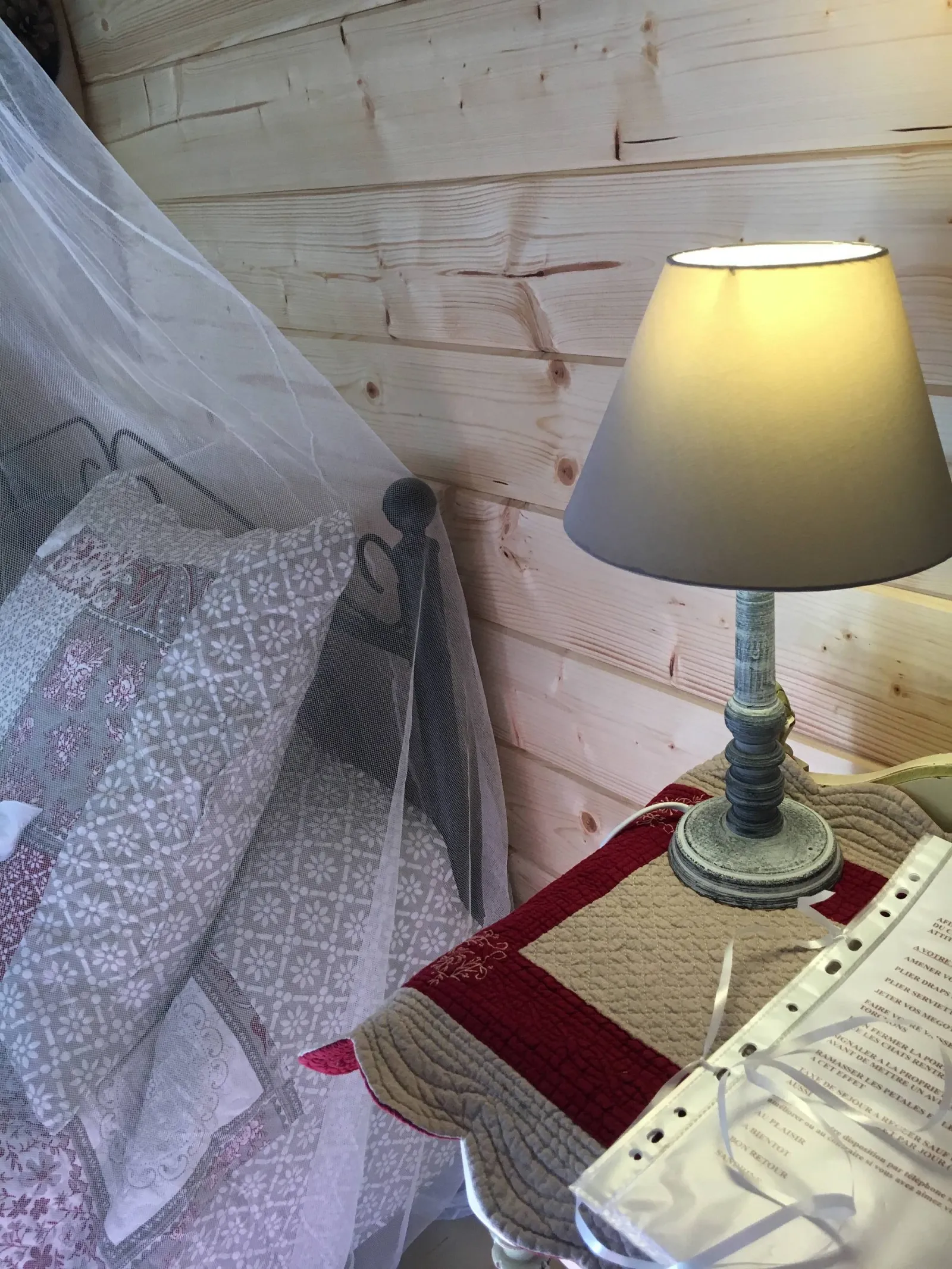 Cabane Romantique du Jardin, cabane à Barjols - photo 3 sur 12