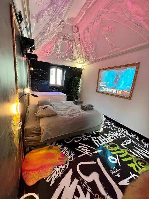 Capsule Art Déco, gîte avec spa à Valenciennes - photo 3 sur 9