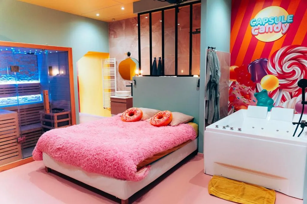 Capsule Bonbon, chambre à thème à Douai - photo 2 sur 11