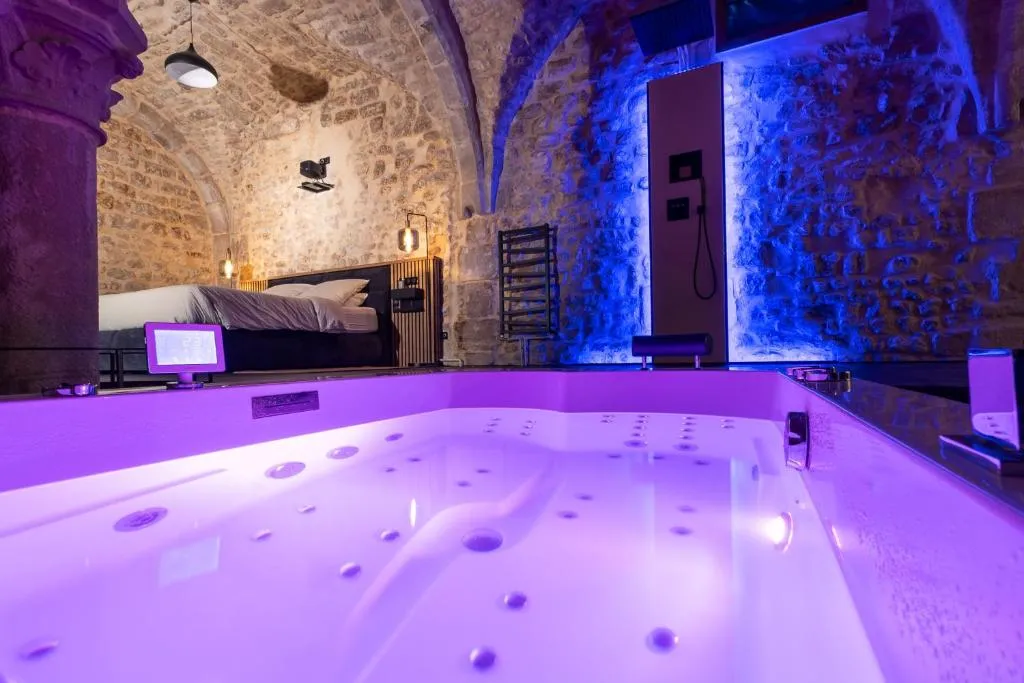 Cave privative XELA, gîte avec spa à Auxerre - photo 2 sur 10