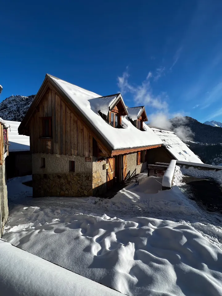 Chalet avec sauna - Chalet authentique et application GPS de randonnée (Huez, Isère)
