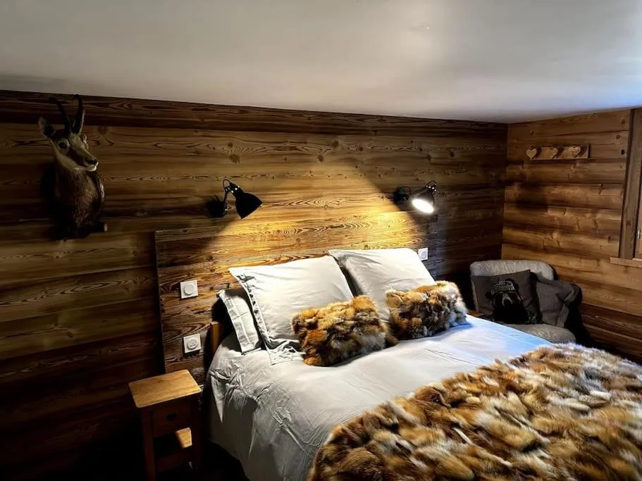 Chalet de l'Ours, gîte avec spa à La Clusaz - photo 2 sur 12