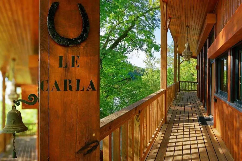 Chalet du Carla - Chalet en bois avec spa au bord du Tarn (Terssac, Tarn)