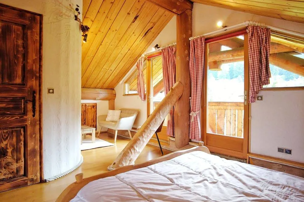 Chalet en rondins de La Bresse, gîte avec spa à La Bresse - photo 2 sur 12