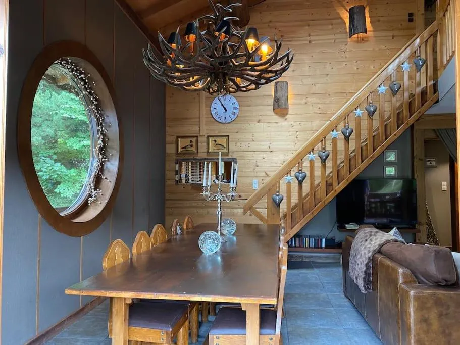 Chalet familial d'Arbroz, gîte avec spa à La Côte-d'Arbroz - photo 3 sur 10