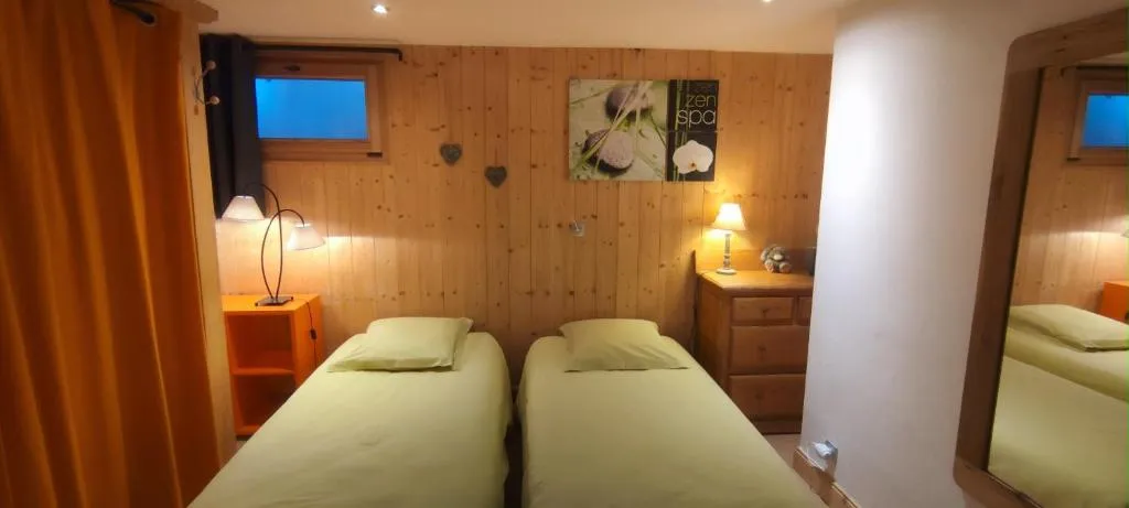 Chalet Kidou, gîte avec spa à Chamonix-Mont-Blanc - photo 2 sur 12