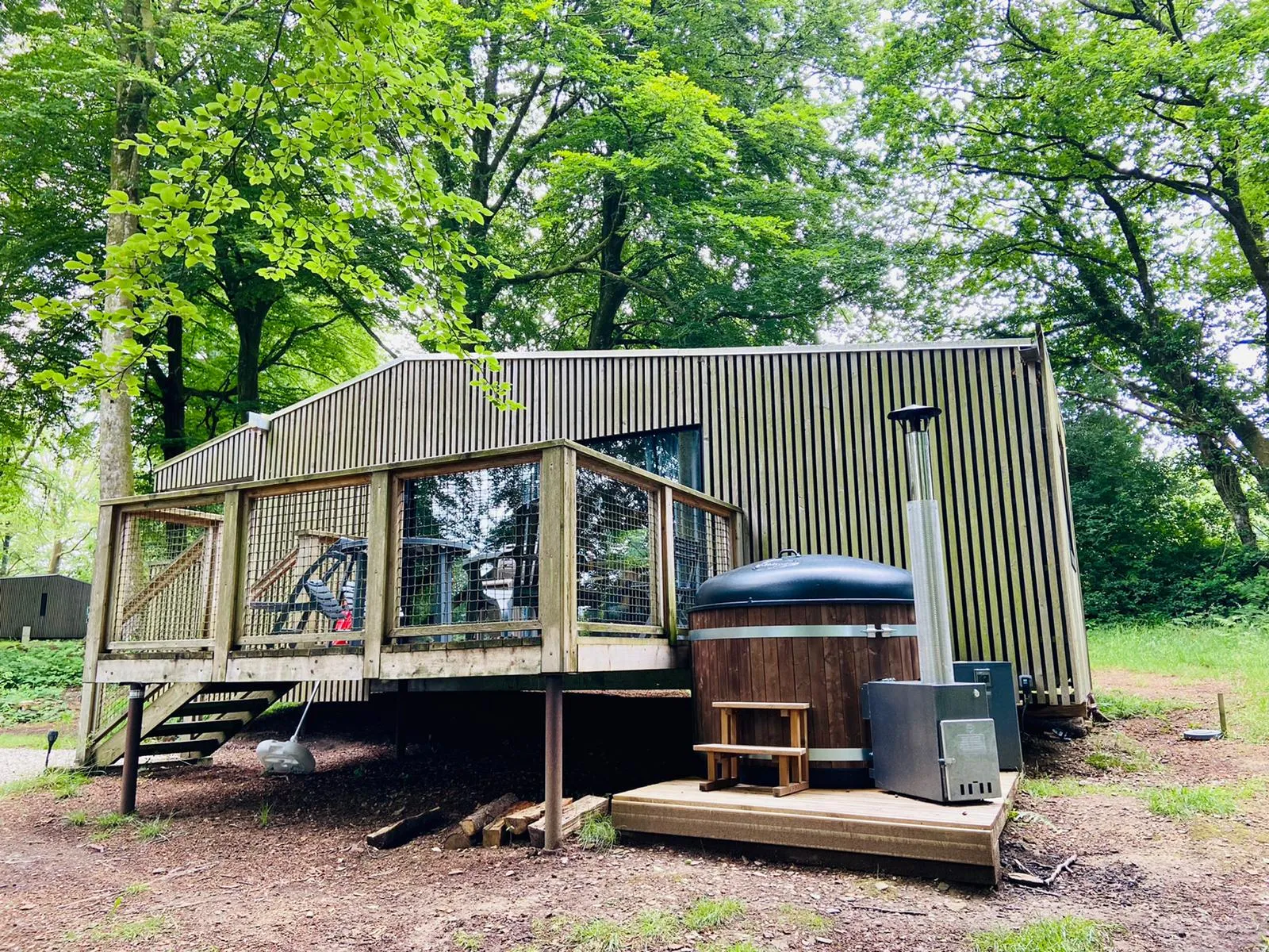 Chalet-Lodge 3 pers avec spa privatif - L'Étape en Forêt (Noues de Sienne, Calvados)