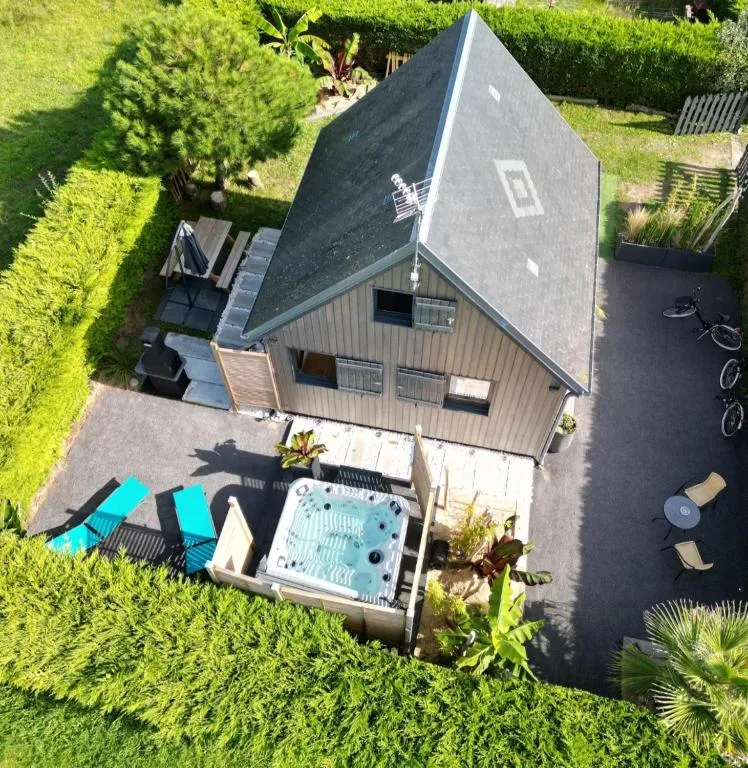 Chalet O bulles d'Agon, gîte avec spa à Agon-Coutainville - photo 3 sur 10