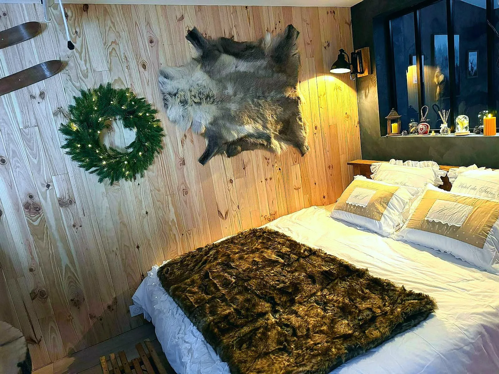 Chalet Romantique Spa & Ciné Privé, gîte spa à Amiens - photo 2 sur 12