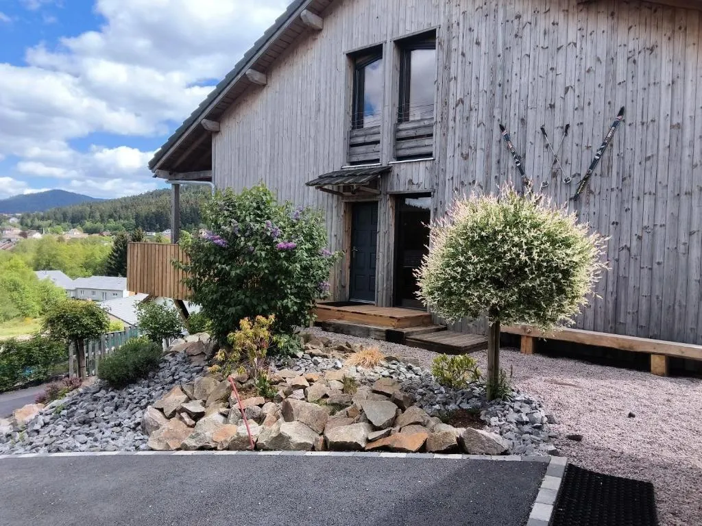 Chalet spa de Gérardmer, gîte avec spa à Gérardmer - photo 2 sur 12