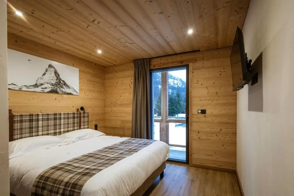 Chalet-Spa Le Cervin, gîte avec spa à Valloire - photo 2 sur 12