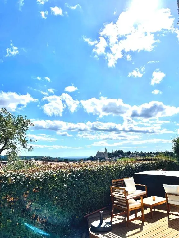 Chambre jacuzzi du Ventoux - Nuit à deux en Provence (Bédoin, Vaucluse)
