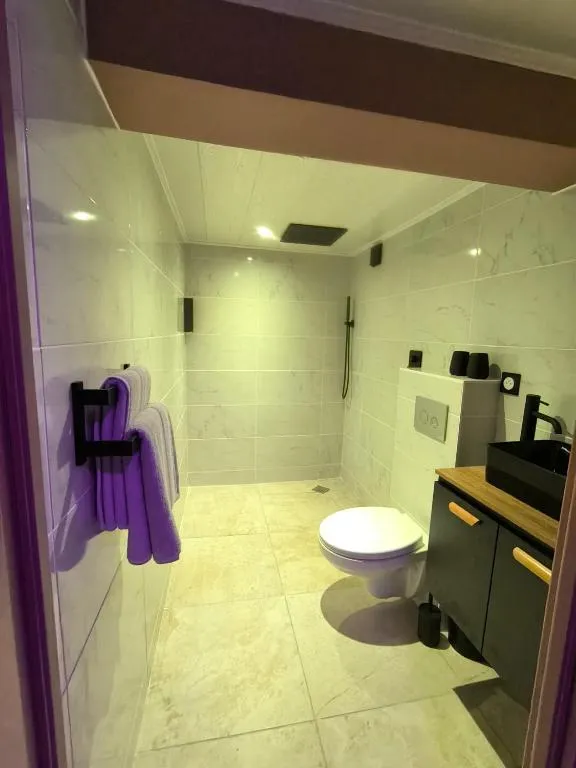 Chambre Spa du Moulin, gîte avec spa à Rimons - photo 3 sur 12