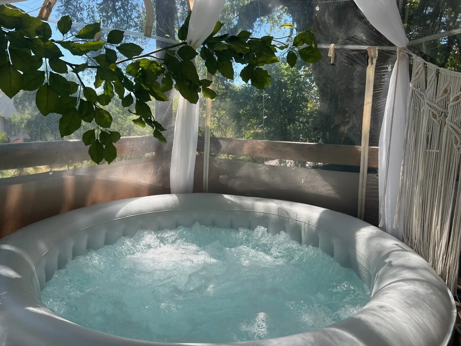 Cocon romantique lodge & spa, hébergement insolite à Les Adrets-de-l'Estérel - photo 2 sur 12